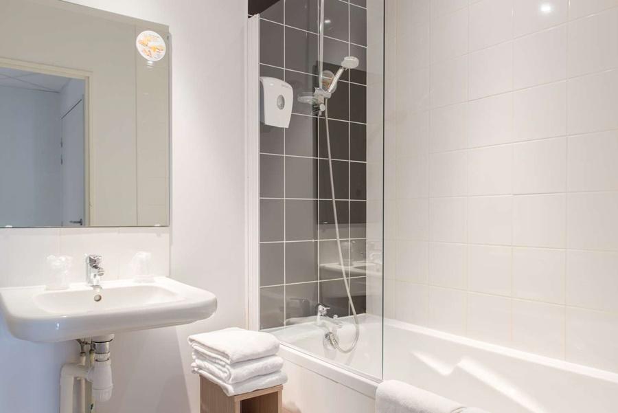 Hotel Eco La Rochelle Centre Les Minimes Exteriör bild